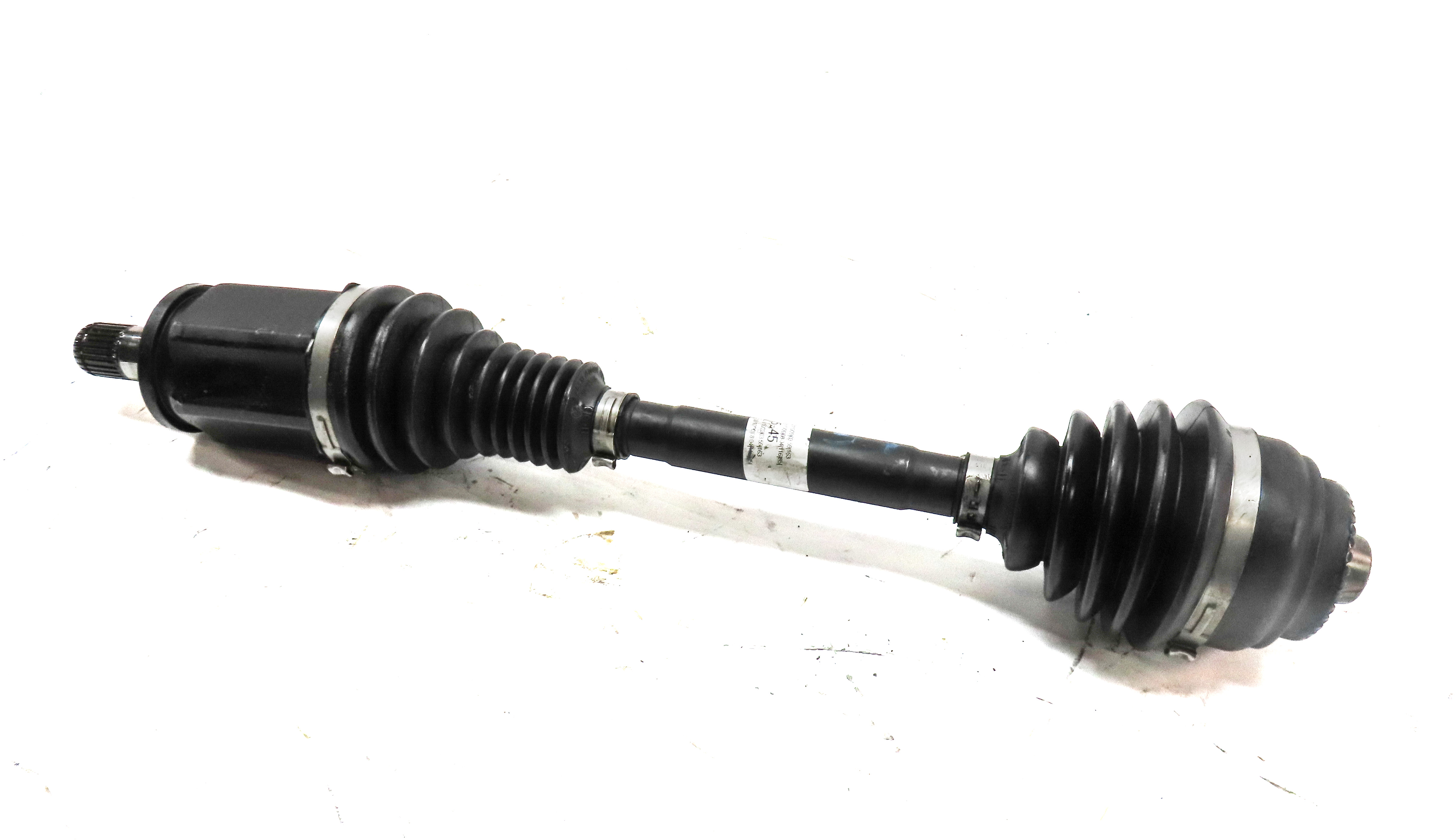 10-17 BMW 535iGT 550iGT 740i 750i (F01 F10) X-DRIVE AWD LEFT FRONT AXLE SHAFT — exact item pictured